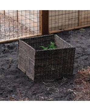 Hand-Woven Vine & Wire Folding Garden Fence – Rustic & Functional