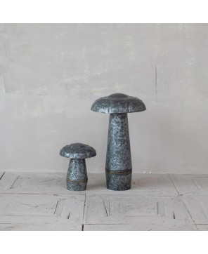 Galvanized Metal Mushroom Décor – Rustic Farmhouse Accent