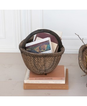 Hand-Woven Vintage Wicker Basket – Antique Finish, Rustic Charm