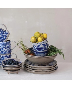 10 oz. Hand-Painted Stoneware Bowl/Teacup – Blue & White Crackle Glaze