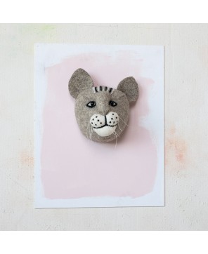 Handmade Wool Felt Cat Head Wall Décor – Cute & Cozy Accent Piece