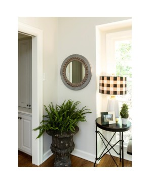 Elegant Resin Photo Frame – White (Holds 5” x 7” Photo)