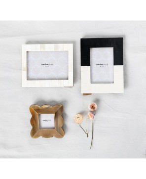 Elegant Resin Photo Frame – White (Holds 5” x 7” Photo)