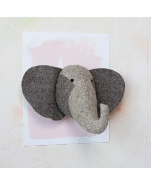 Handmade Wool Felt Elephant Head Wall Décor – Grey & Charcoal Elegance