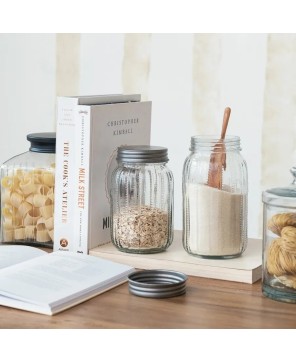 4-Cup Embossed Glass Coffee Jar with Airtight Metal Lid