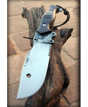 Full Tang Hunting Knife with Sawback & Hole