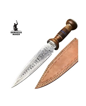 Damascus Dagger Knife: Masterfully Forged