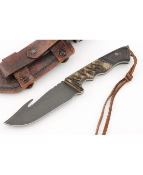 Draugr Gut Hook Knife – Horn Handle