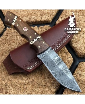 Damascus Maker® Handmade Damascus Steel Hunting Skinner Bushcraft Knife with Sheath