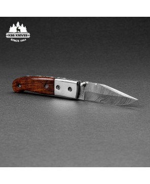 Damascus Steel Folding Knives