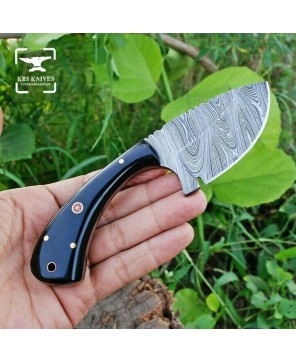 Essential Skinning Knife for Hunters