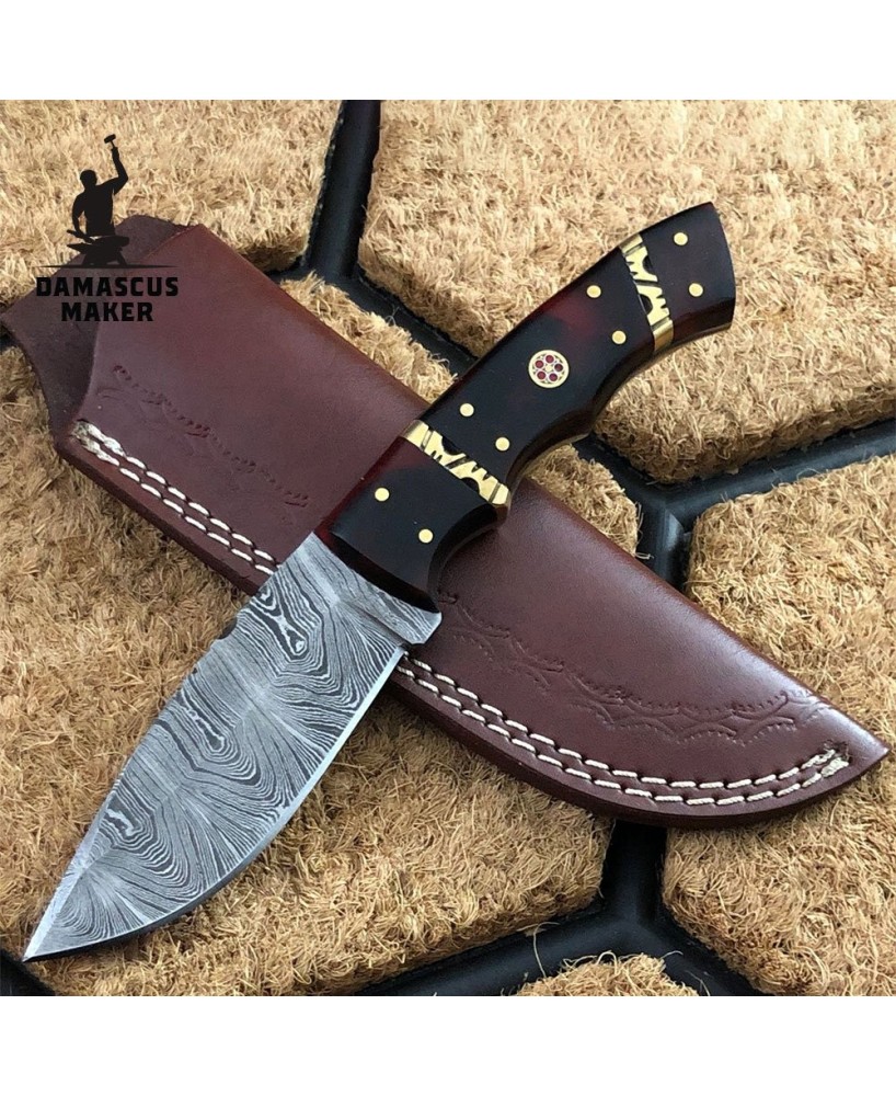 Premium Damascus Steel bushcraft Knife