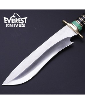 Handcrafted D2 Steel Bowie Knife: Custom Combat Blade