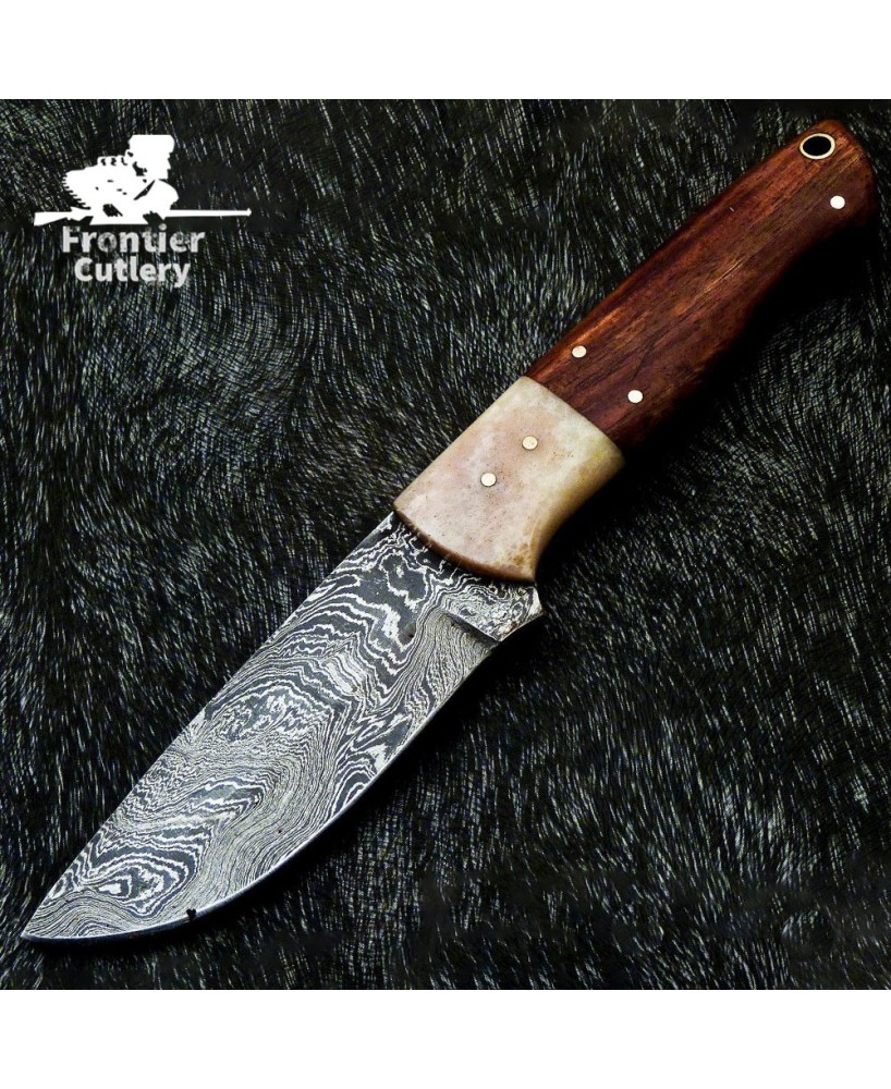 Damascus Steel Hunting Camping Knife