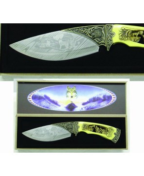 Wilderness Spirit: Etched Blade Wolf Knife