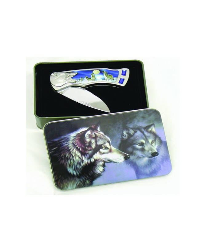 Exceptional 2 Jewel Crying Wolf Pocket Knife - Unique Collector's Item