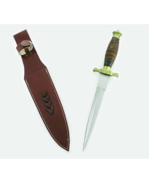 Tradition Embrace: Cherokee Hunter Dagger