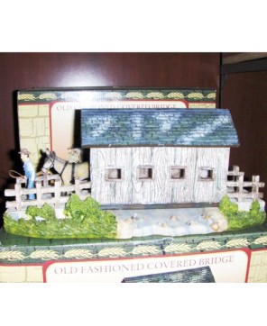 Decorative Covered Bridge Model - Handcrafted Home Decor