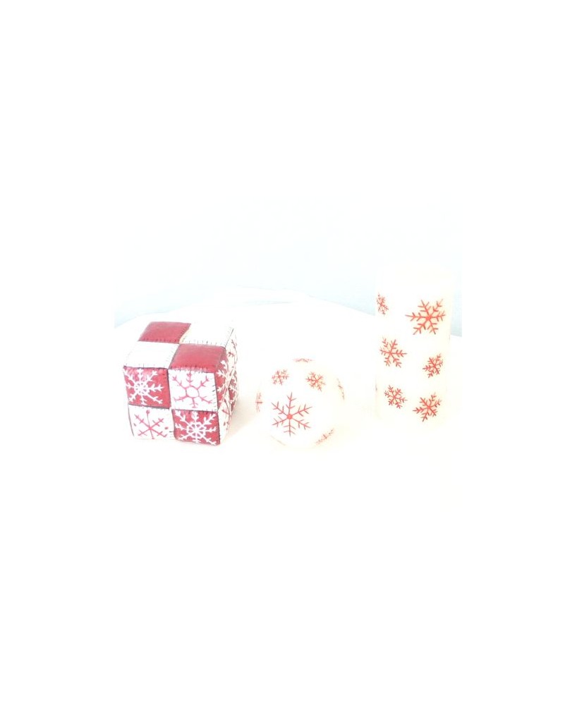 3-Piece Snowflake Candle Set – Winter Decor