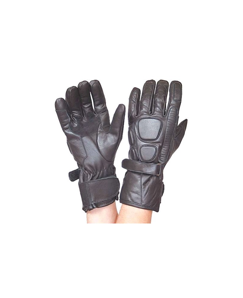 Full finger lined driving gloves.