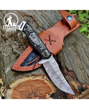 Handmade Damascus Steel Hunting Knife with Leather Sheath