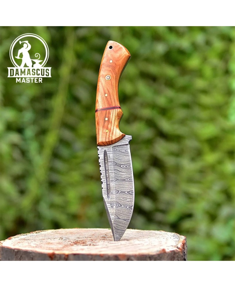 Custom Handmade Damascus Steel Hunting Knife