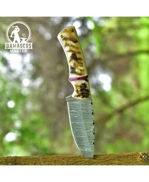 Hand-Forged Damascus Hunting Knife with Ram Horn Handle