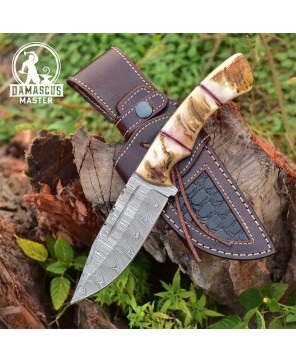 Handmade Damascus Steel Hunting Knife - Ram Horn Handle