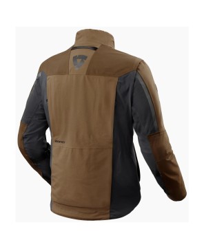 Wilderness Adventure: GTX Jacket for Outdoor Thrills