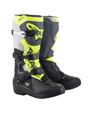 Alpinestars Tech 3 Dirt Biker Boots: Performance and Comfort