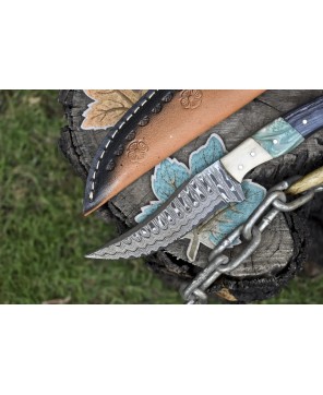 Hand Crafted Damascus Skinner Knife - Mixed Material Handle