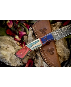 Handmade Twist Damascus Skinner Knife - Hardwood Handle, Micrata Bolst