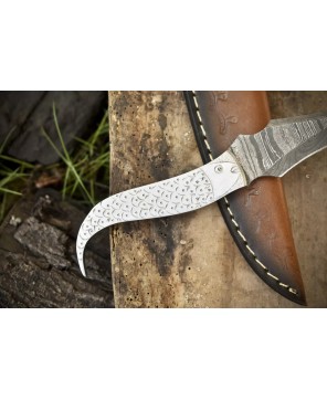 Skinner Knife D2 Tool Steel Damascus Blade | Premium EDC