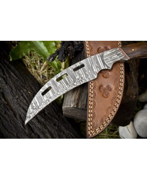 CSFIF Twist Damascus Hunter: Survival, Walnut Handle