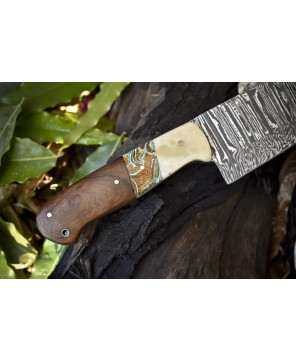 Damascus Chef Knife: EDC, Handcrafted