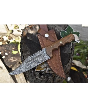 Twist Damascus Tracker: Bushcraft, Veteran Gift