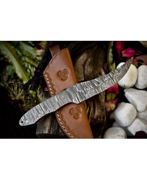 Rare Twist Damascus Skinner (Hiking) | CSFIF