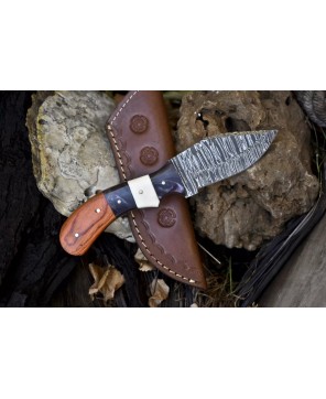 Twist Damascus Skinner: Sportsman's Choice