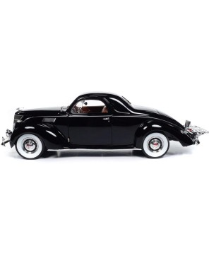 1937 Lincoln Zephyr Diecast Model Car - Elegance in Motion