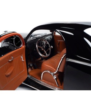 1937 Lincoln Zephyr Diecast Model Car - Elegance in Motion