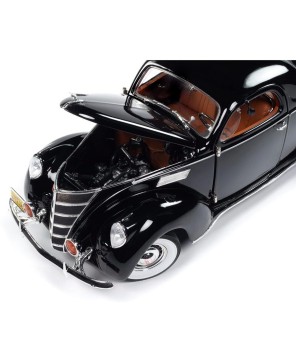 1937 Lincoln Zephyr Diecast Model Car - Elegance in Motion