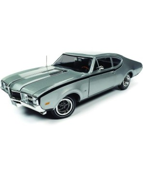 1968 Oldsmobile Hurst Olds 1:18 Scale Diecast Model - American Muscle