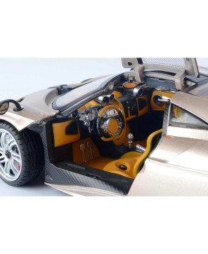 Pagani Huayra 1:18 Scale Diecast Model Car | Collectibe