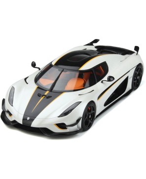 2018 Koenigsegg Regera 1:18 Scale Cast Resin Model | Collectible Car