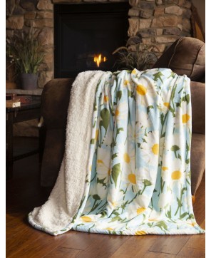 Daisy Daydream Plush Sherpa Throw - Cozy Floral Blanket