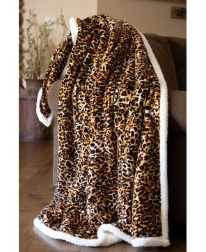 Leopard Plush Sherpa Throw - Luxurious Home Decor