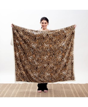 Leopard Plush Sherpa Throw - Luxurious Home Decor