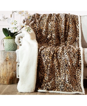 Leopard Plush Sherpa Throw - Luxurious Home Decor