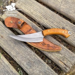 Premium Full Tang Outdoor Tool with Chesnut Wood Handle