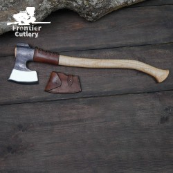 Finnish Hand-Forged Carbon Steel Bushcraft Axe – Perfect for Outdoors